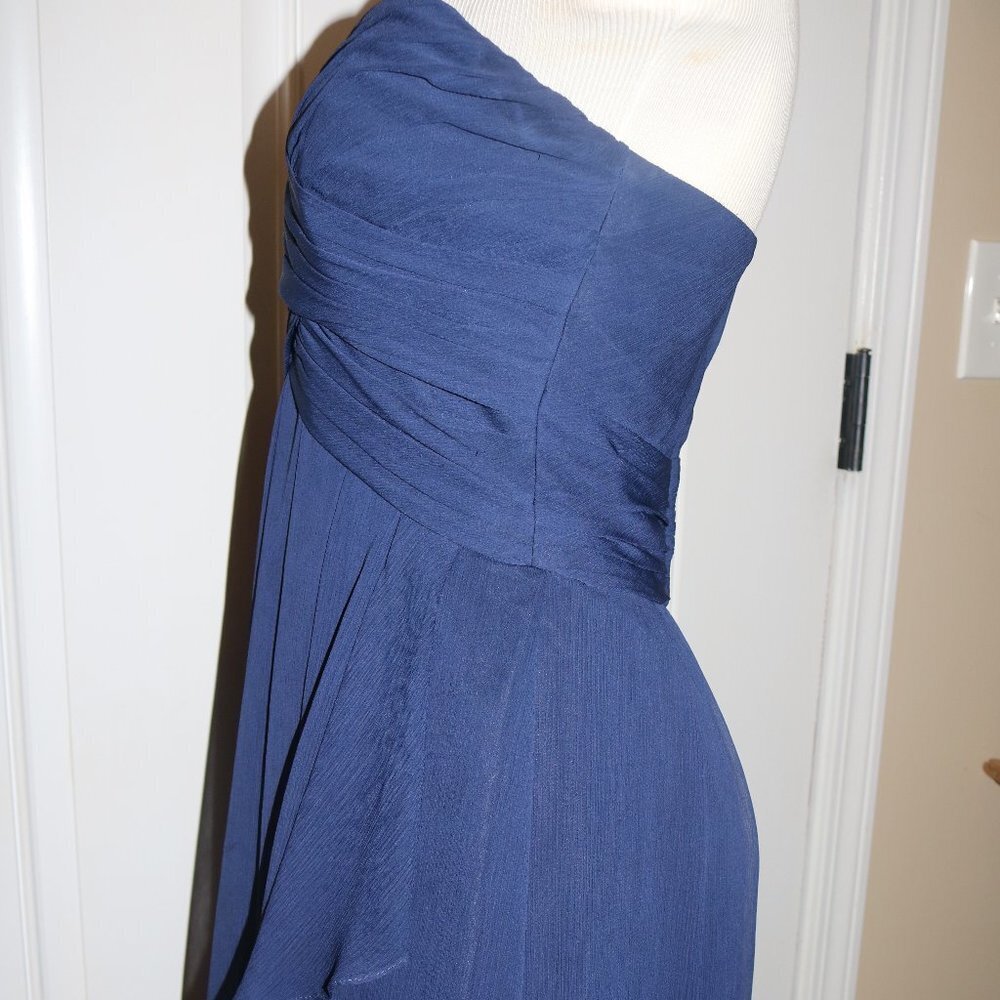David's Bridal formal gown size 10 strapless navy blue - Picture 9 of 12